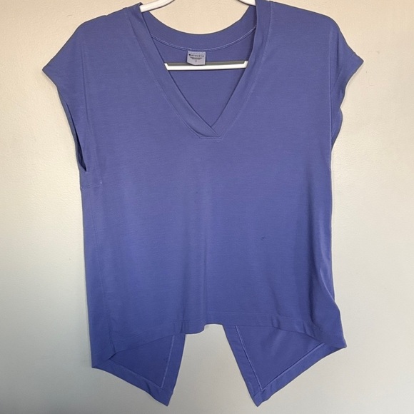 Athleta Tops - Athleta Purple V-Neck Open Back Athletic Top Size S